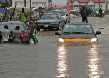 Climate Watch: Lagos special adviser on drainages apologises as flood ravages communities
