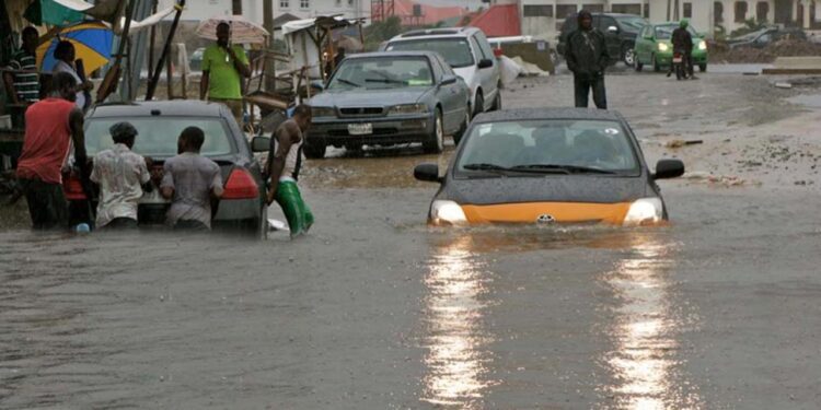 Climate Watch: Lagos special adviser on drainages apologises as flood ravages communities