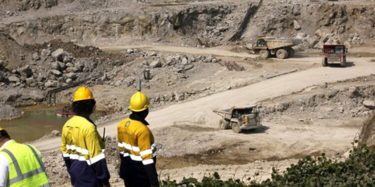 Mining ban: Ministry advises registered miners to continue operations 92 Mining ban: Ministry advises registered miners to continue operations