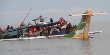 19 killed as plane crashes into Lake Victoria in Tanzania 1 19 killed as plane crashes into Lake Victoria in Tanzania