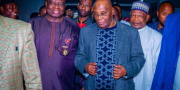 PHOTOS: Atiku returns to Nigeria 1 PHOTOS: Atiku returns to Nigeria