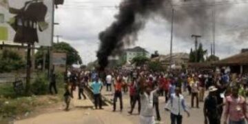 15 people arrested for destroying banks in Akwa Ibom