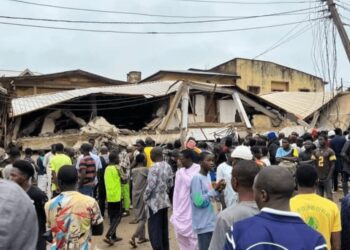 Two dead, 37 rescued from collapsed Abuja building 92 Two dead, 37 rescued from collapsed Abuja building