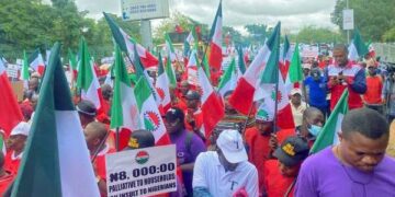 Banks, petrol stations in Lagos open despite NLC’s warning strike