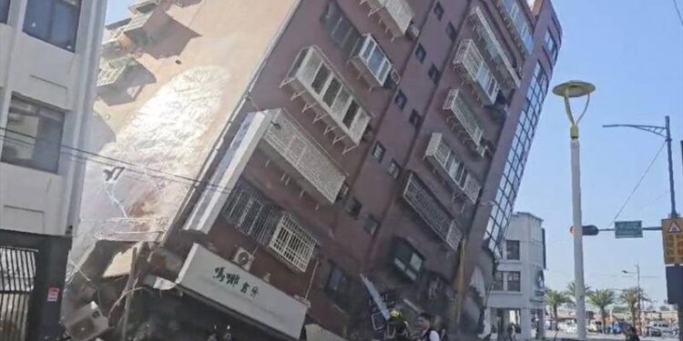 Taiwan hit with 7.2 magnitude earthquake, biggest in 25 years 92 Taiwan hit with 7.2 magnitude earthquake, biggest in 25 years