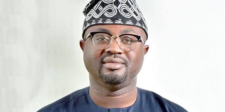 FG declares Tuesday, Wednesday public holidays to commemorate Eid-El-Fitr 92 FG declares Tuesday, Wednesday public holidays to commemorate Eid-El-Fitr