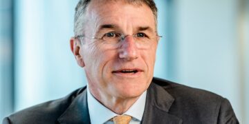 Reject IMF projection of fourth place in Africa's largest economies, Ex-British envoy urges Nigeria 1 Reject IMF projection of fourth place in Africa’s largest economies, Ex-British envoy urges Nigeria