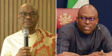 Violence rocks Rivers State, two killed as 23 council chiefs battle over tenure 1 Violence rocks Rivers State, two killed as 23 council chiefs battle over tenure