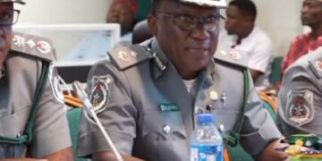 NCS deputy comptroller, Essien Etop Andrew slumps to death at National Assembly hearing 1 NCS deputy comptroller, Essien Etop Andrew slumps to death at National Assembly hearing