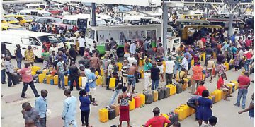 Fuel scarcity bites harder, longer queues as more stations shut shop against users 1 Fuel scarcity bites harder, longer queues as more stations shut shop against users