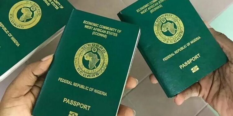 Federal government increases Nigerian passport fees to N70K, N100K 92 Federal government increases Nigerian passport fees to N70K, N100K