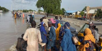 Displaced Bornu flood victims protest over lack of food, aid 1 Displaced Bornu flood victims protest over lack of food, aid
