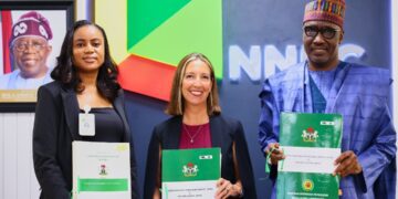 NNPC, Chevron sign deal to convert five JV assets, boost oil production to165,000 barrels per day 1 NNPC, Chevron sign deal to convert five JV assets, boost oil production to165,000 barrels per day