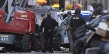 FBI probes 'terrorist' links in New Orleans truck-ramming that killed 15 1 FBI probes ‘terrorist’ links in New Orleans truck-ramming that killed 15