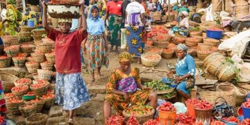 Nigeria’s inflation rate declines for 2nd consecutive month as economic policies take hold