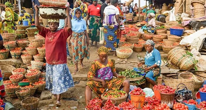 Nigeria’s inflation rate declines for 2nd consecutive month as economic policies take hold