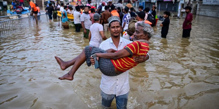 Death toll tops 1,200 as scientists declare Asian floods the 'new normal' 92 Death toll tops 1,200 as scientists declare Asian floods the ‘new normal’
