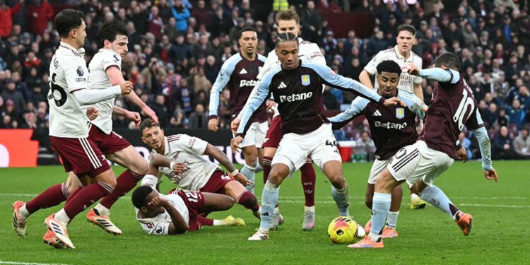 Arsenal's 18-match unbeaten run snapped by resilient Aston Villa 92 Arsenal’s 18-match unbeaten run snapped by resilient Aston Villa