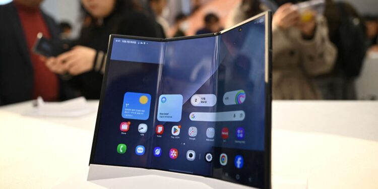 Samsung launches the Galaxy Z TriFold multi-folding smartphone 92 Samsung launches the Galaxy Z TriFold multi-folding smartphone