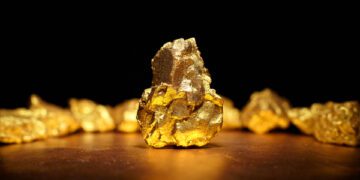 FG unveils Lagos gold refinery, sets date for $600m lithium plant launch