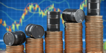 Oil prices dip 1% as U.S. stockpiles rise and Iran talks loom