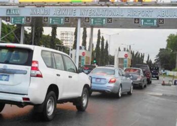 FAAN cashless policy triggers gridlock at Nnamdi Azikiwe Airport