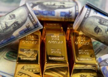 Gold slips as Strait of Hormuz tensions lift dollar, cool rate cut hopes