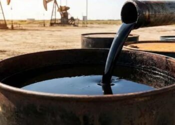 Oil slides below $100 as ceasefire hopes, rising U.S inventories pressure prices