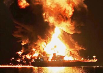 Iran expands maritime attacks, hits UAE oil facility in Strait of Hormuz standoff
