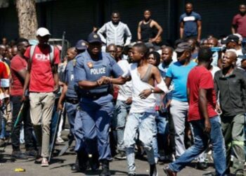 Nigerians opt for return as attacks on foreigners spread in South Africa