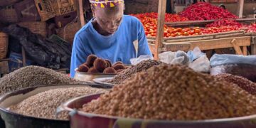 Food prices rise again in April despite yearly declines in key staples, NBS reports 1 Food prices rise again in April despite yearly declines in key staples, NBS reports