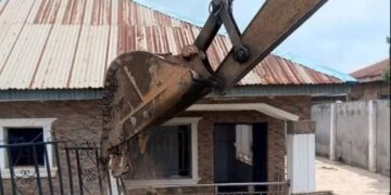 Oyo demolishes kidnappers’ hideout after rescue of Adelabu’s sister, twin sons