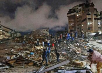 Venezuela hit with strongest earthquake in more than a century, thousands feared dead