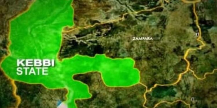 Terrorists abduct resident, burn NSCDC post, buildings in fresh Kebbi attack 95 Terrorists abduct resident, burn NSCDC post, buildings in fresh Kebbi attack