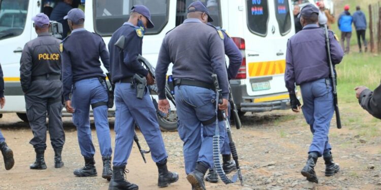 South African police dismiss link between Nigerian's death and anti-migrant protests 97 South African police dismiss link between Nigerian’s death and anti-migrant protests