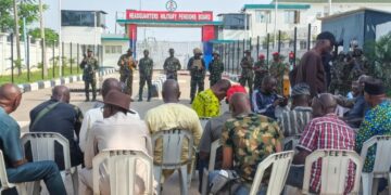 Military retirees block pensions board entrance in Abuja over allowance dispute