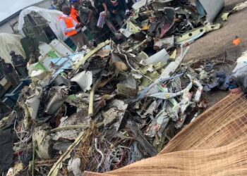 NAF, Navy, NSIB divers recover more wreckage from Ondo aircraft crash site