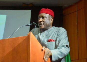 Report: How an American stripper took $20k bribe to aid Allen Onyema’s ‘$20m fraud’ 91 Report: How an American stripper took $20k bribe to aid Allen Onyema’s ‘$20m fraud’