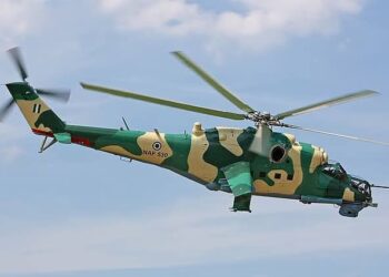 Villagers flee Niger community for safety after Nigerian air force helicopter crash