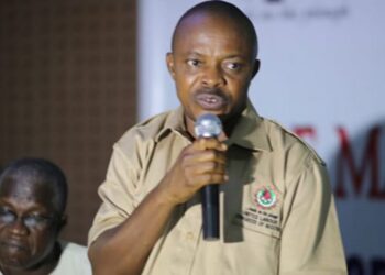 NLC suspends strike after meeting FG 99 NLC suspends strike after meeting FG