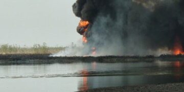Oil theft: NAF air strikes destroy 7 illegal refinery sites in Rivers State 1 Oil theft: NAF air strikes destroy 7 illegal refinery sites in Rivers State