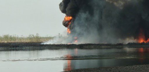 Oil theft: NAF air strikes destroy 7 illegal refinery sites in Rivers State 92 Oil theft: NAF air strikes destroy 7 illegal refinery sites in Rivers State