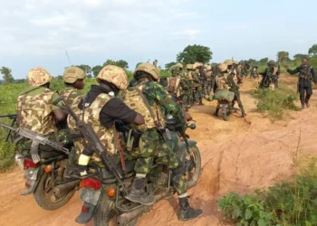 Nigerian troops push back coordinated Islamist assaults on bases in Borno 92 OPFY troops neutralize 6 bandits, rescue child in Zamfara