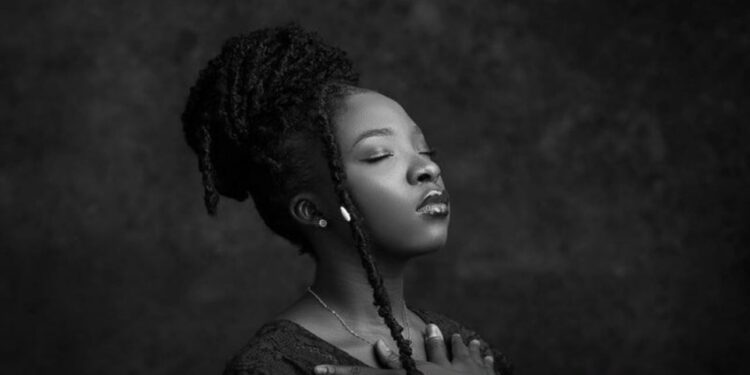 Nigerian music star Ifunanya dies after snake bite in Abuja 92 Nigerian music star Ifunanya dies after snake bite in Abuja