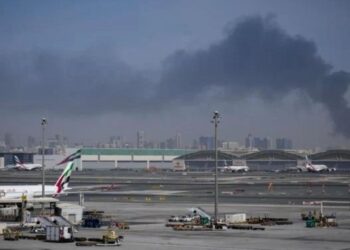 Pilots face rising dangers in middle east skies as war disrupts air travel