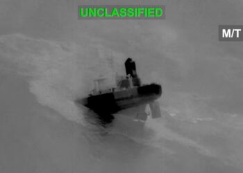 Iran, U.S exchange heavy strikes on tankers in major escalation near Strait of Hormuz
